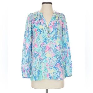 Lilly Pulitzer Mermaid Silk Button Top size XS in good used condition